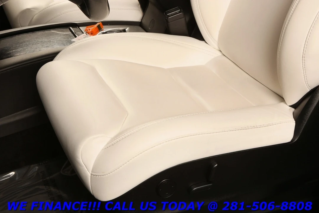 2019 Tesla Model X - Image 11 of 21