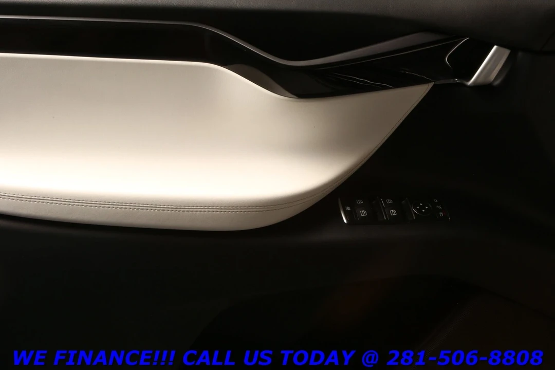 2019 Tesla Model X - Image 8 of 21