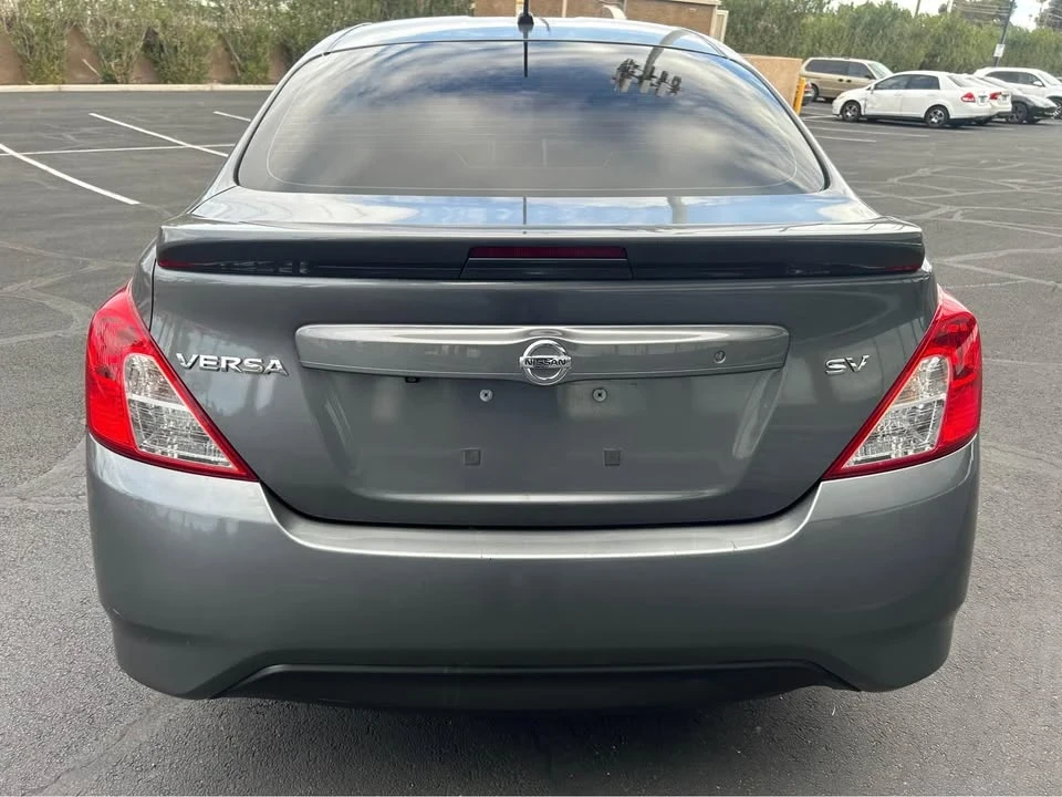 2019 Nissan Versa - Image 4 of 10