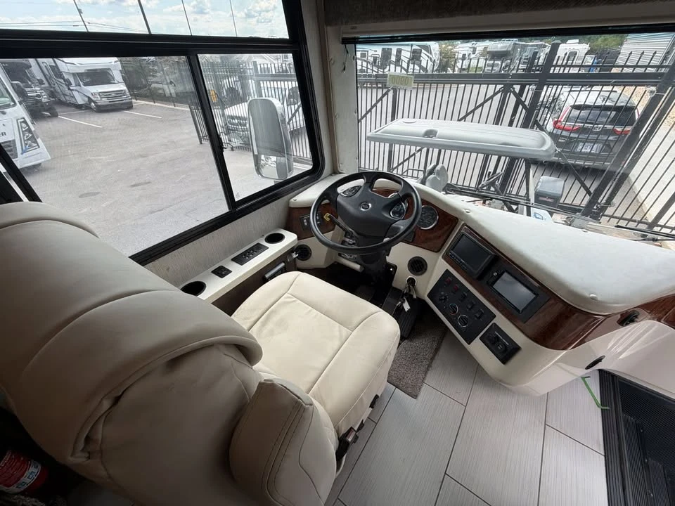 2019 Bentley - Image 9 of 20