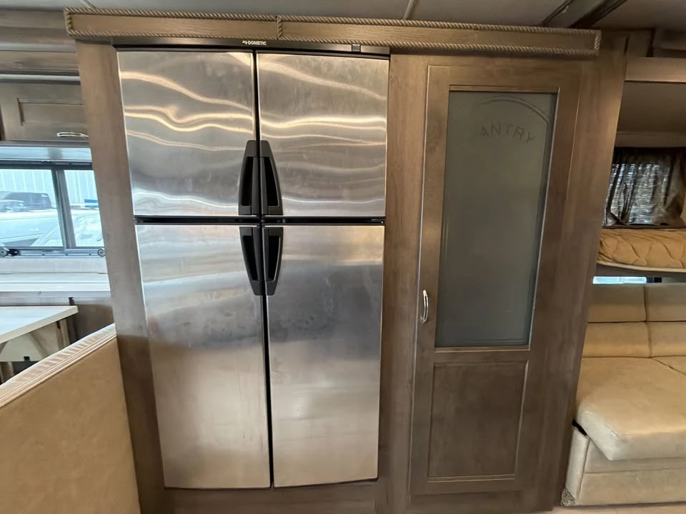 2019 Bentley - Image 15 of 20