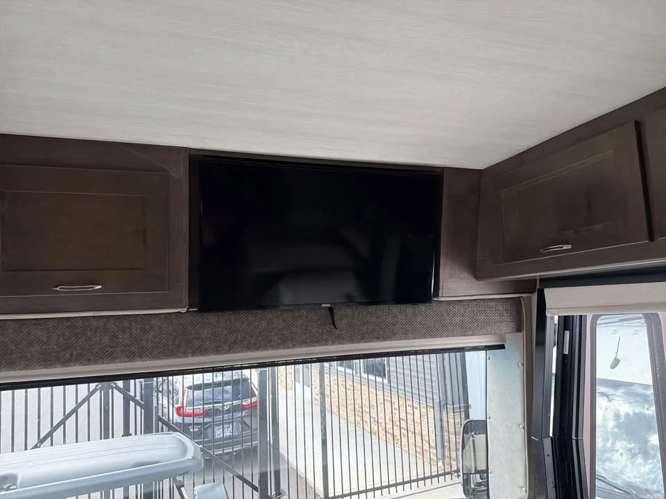 2019 Bentley - Image 12 of 20