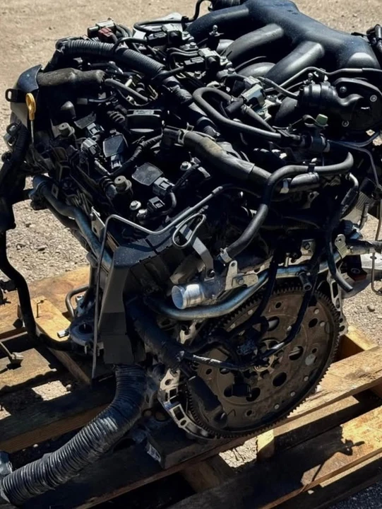 2019 Parts & Memorabilia Engines - Image 3 of 7