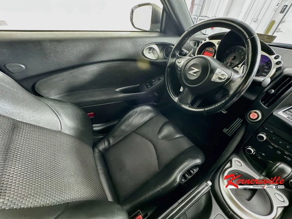 2019 Nissan 370Z 6th Gen - Image 9 of 24