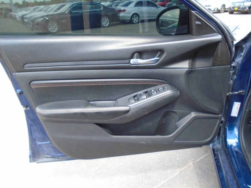 2019 Nissan Altima 6th Gen - Image 8 of 19