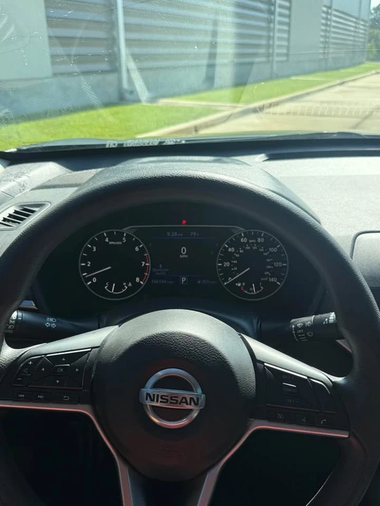 2019 Nissan Altima 6th Gen - Image 13 of 15