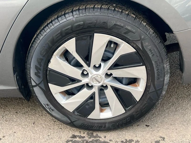 2019 Nissan Altima 6th Gen - Image 10 of 12