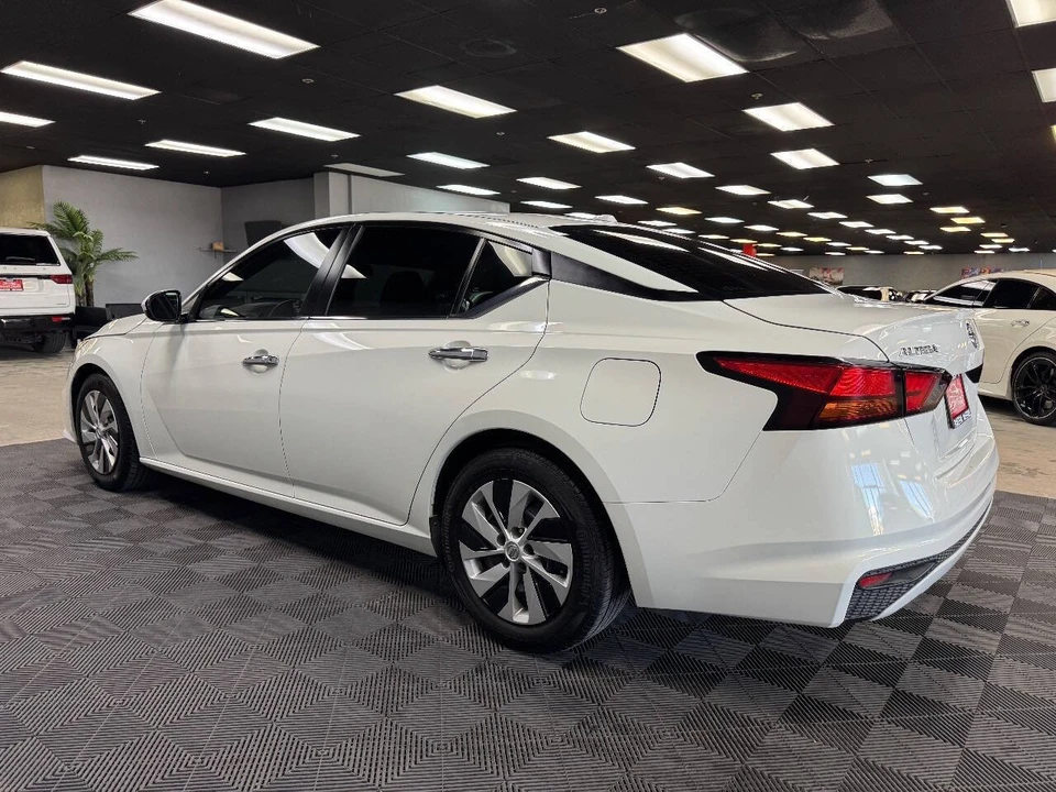 2019 Nissan Altima 6th Gen - Image 8 of 12