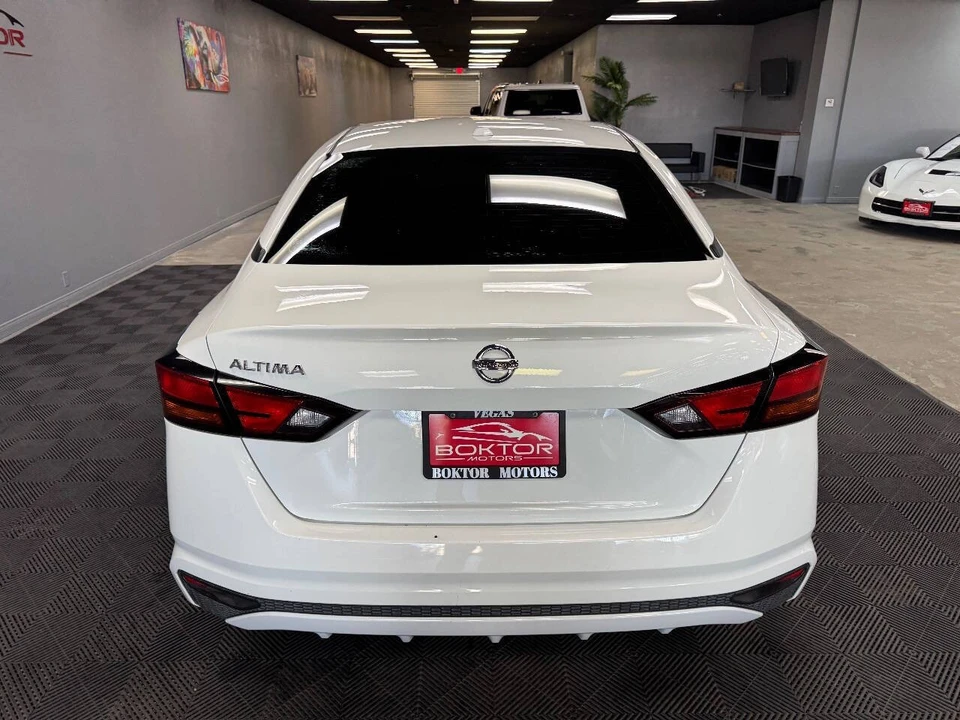 2019 Nissan Altima 6th Gen - Image 11 of 12