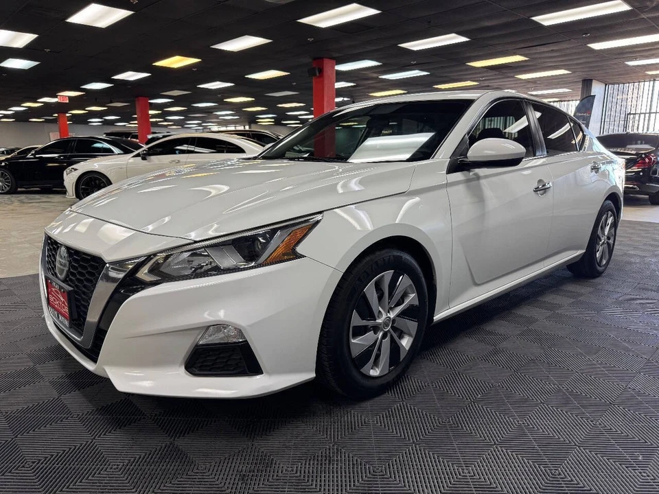 2019 Nissan Altima 6th Gen - Image 6 of 12