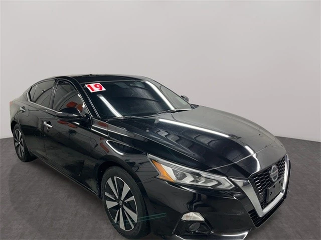 2019 Nissan Altima 6th Gen - Image 9 of 12