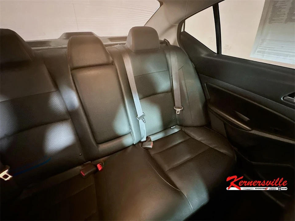 2019 Nissan Altima 6th Gen - Image 14 of 21