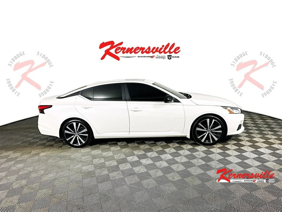 2019 Nissan Altima 6th Gen - Image 8 of 21