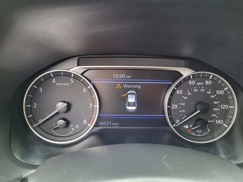 2019 Nissan Altima 6th Gen - Image 15 of 19