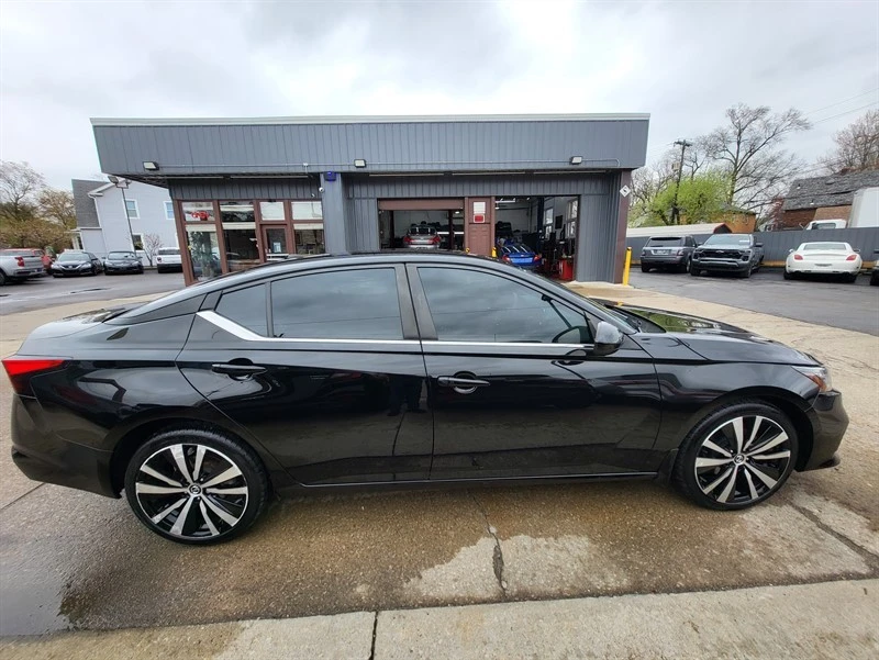 2019 Nissan Altima 6th Gen - Image 8 of 19