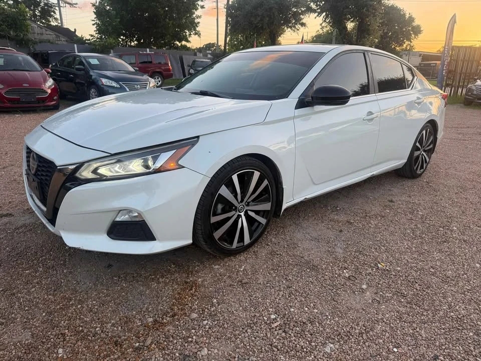 2019 Nissan Altima 6th Gen - Image 3 of 13