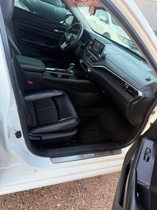 2019 Nissan Altima 6th Gen - Image 8 of 13