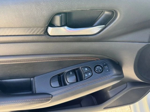 2019 Nissan Altima 6th Gen - Image 15 of 21