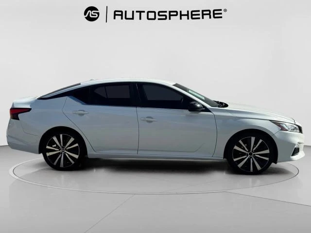 2019 Nissan Altima 6th Gen - Image 11 of 21