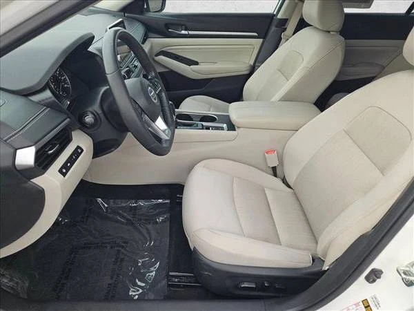 2019 Nissan Altima 6th Gen - Image 16 of 21