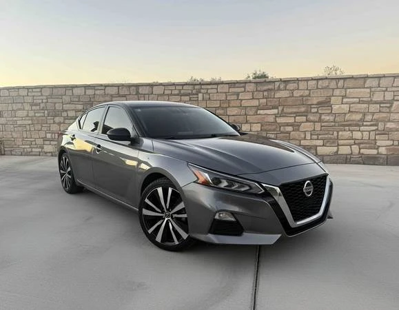 2019 Nissan Altima 6th Gen - Image 2 of 4