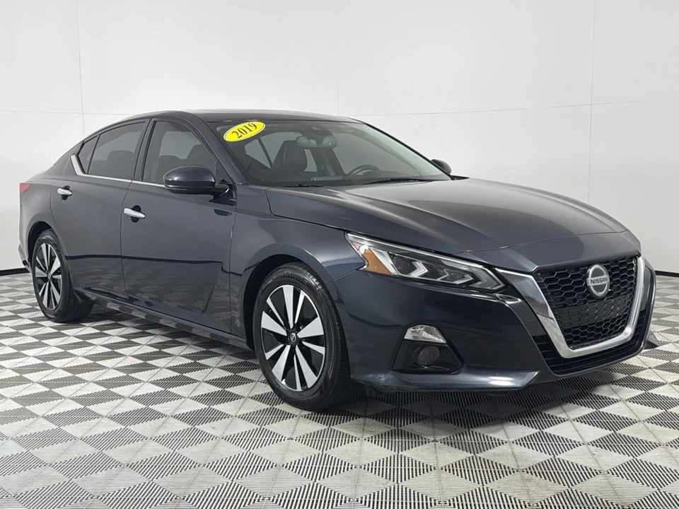 2019 Nissan Altima 6th Gen - Image 3 of 21