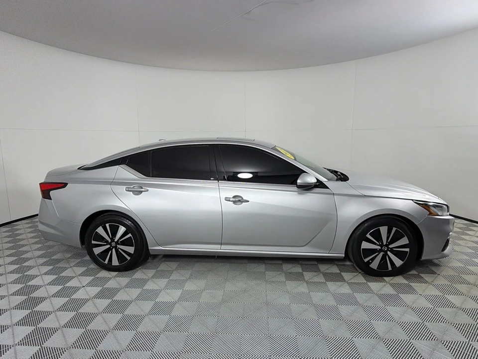 2019 Nissan Altima 6th Gen - Image 4 of 12