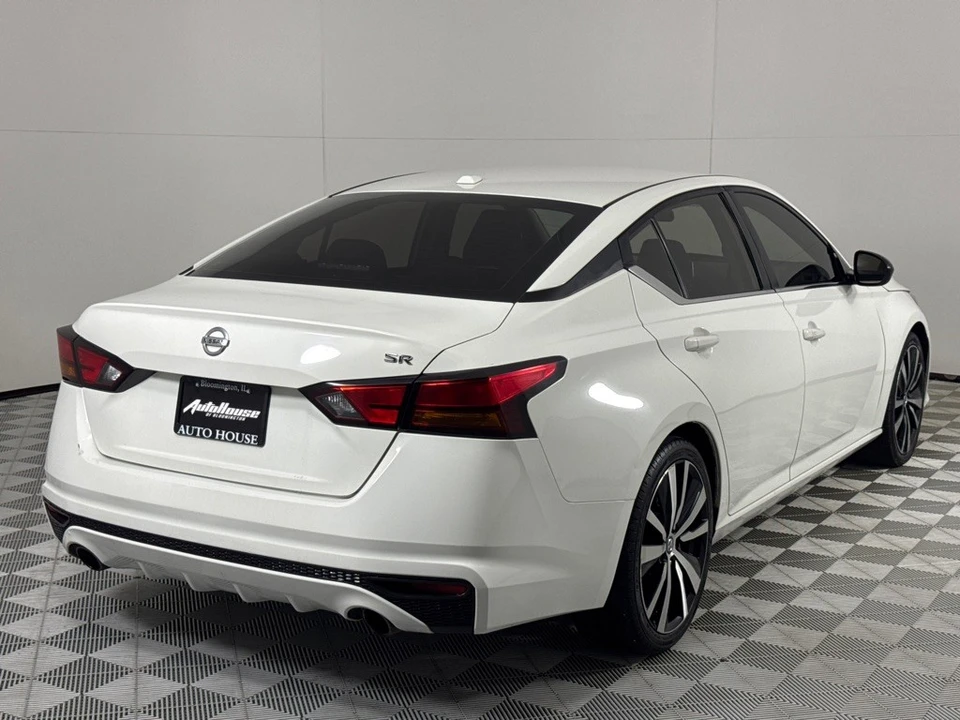 2019 Nissan Altima 6th Gen - Image 5 of 12