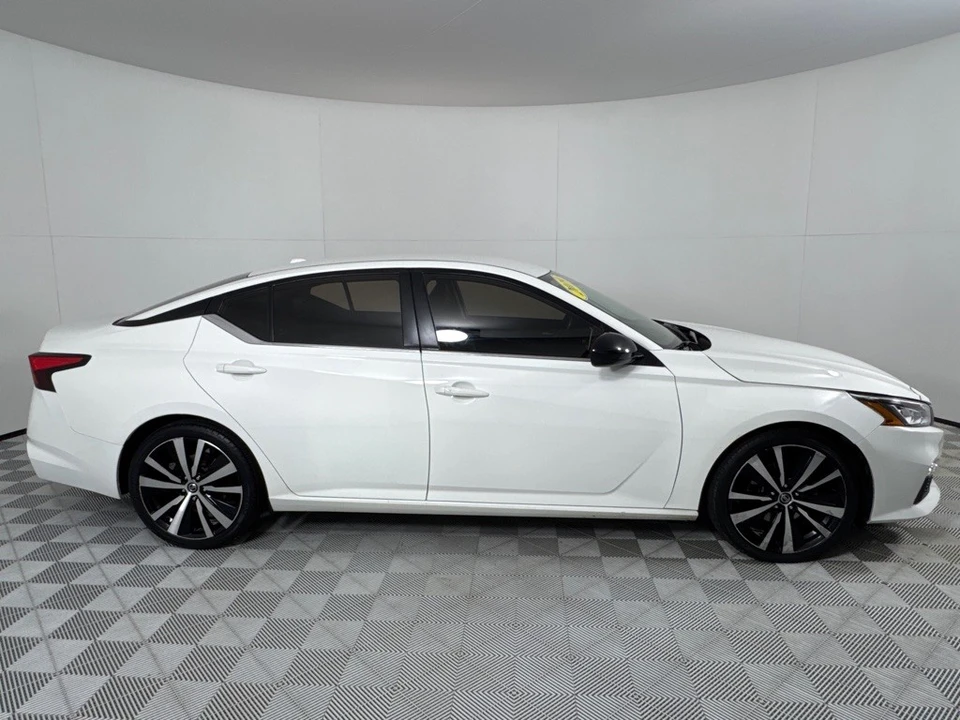 2019 Nissan Altima 6th Gen - Image 4 of 12