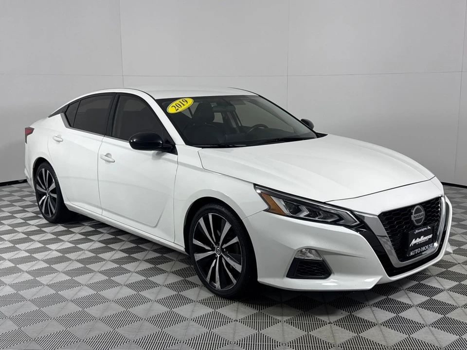 2019 Nissan Altima 6th Gen - Image 3 of 12