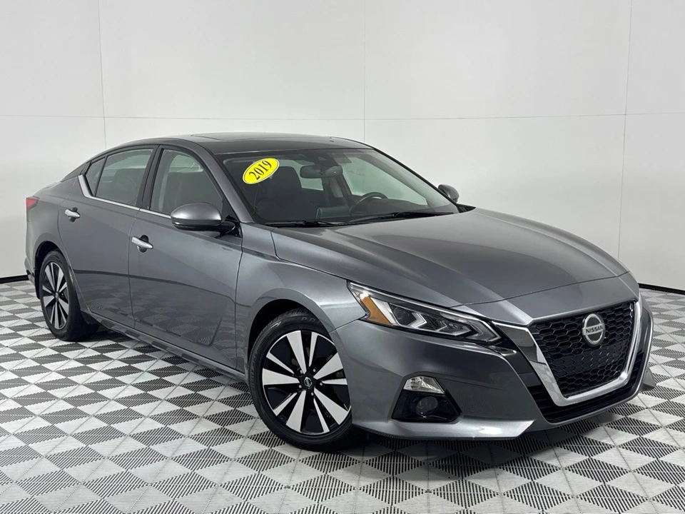 2019 Nissan Altima 6th Gen - Image 2 of 21