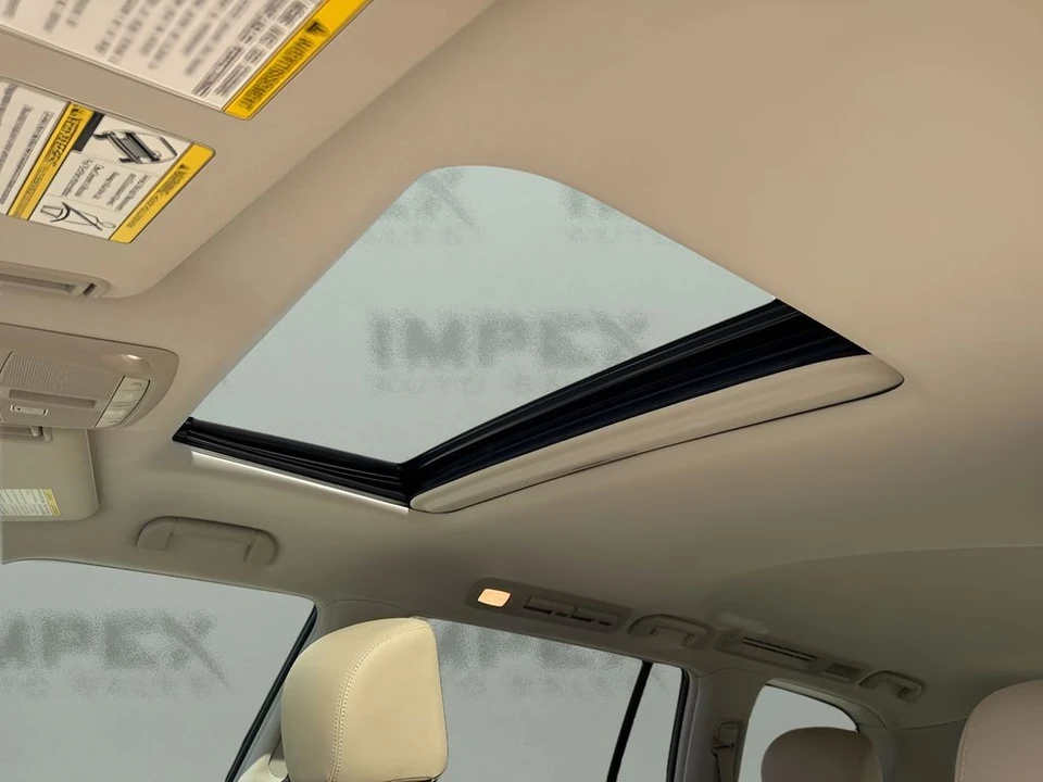 2019 Nissan Armada - Image 11 of 21