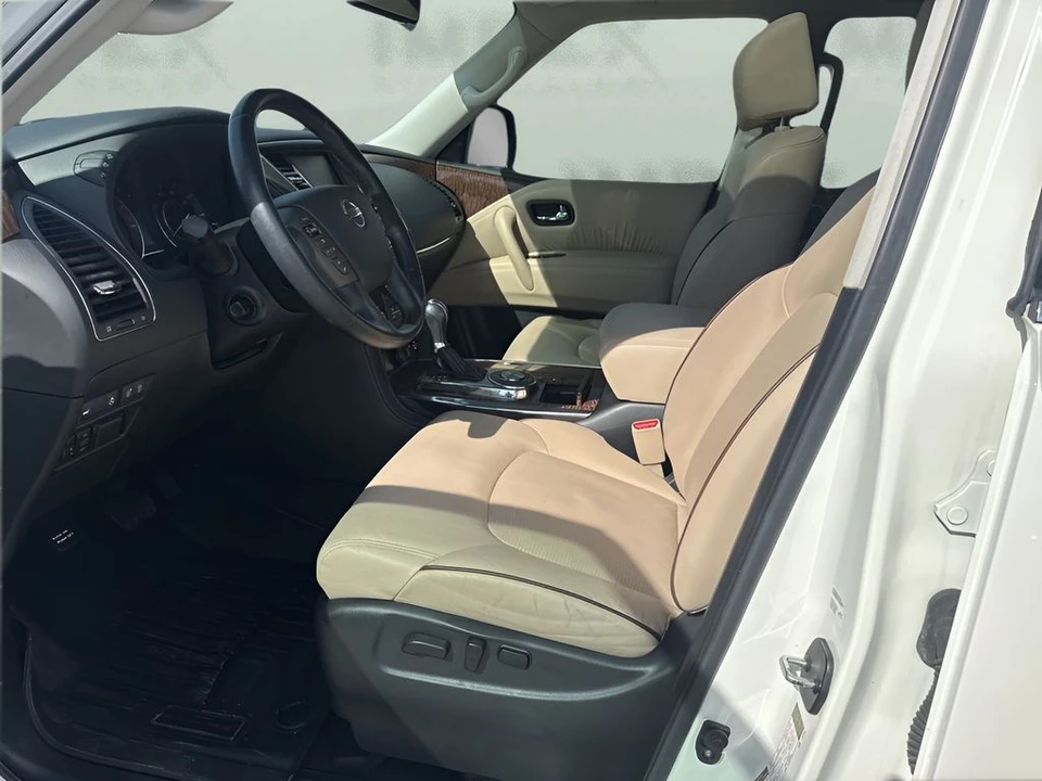 2019 Nissan Armada - Image 8 of 21