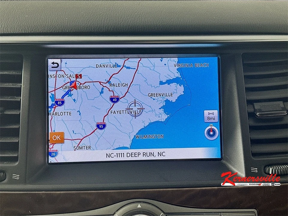 2019 Nissan Armada - Image 19 of 21