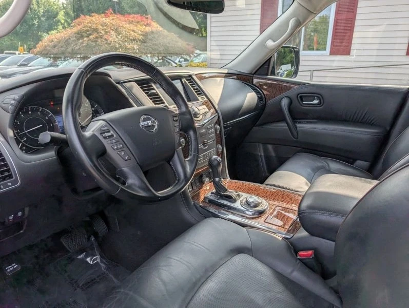 2019 Nissan Armada - Image 8 of 12