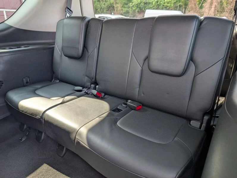 2019 Nissan Armada - Image 11 of 12