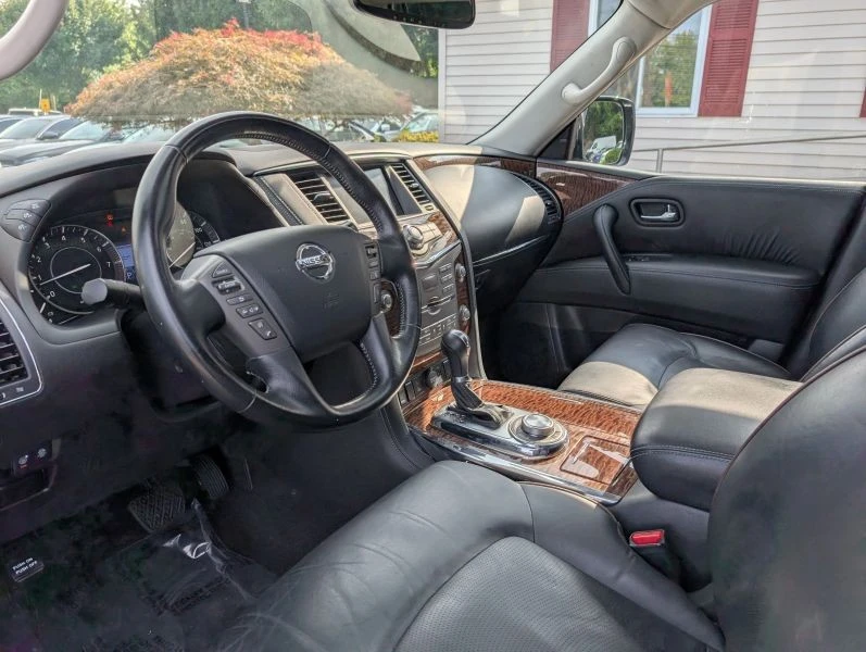 2019 Nissan Armada - Image 8 of 12
