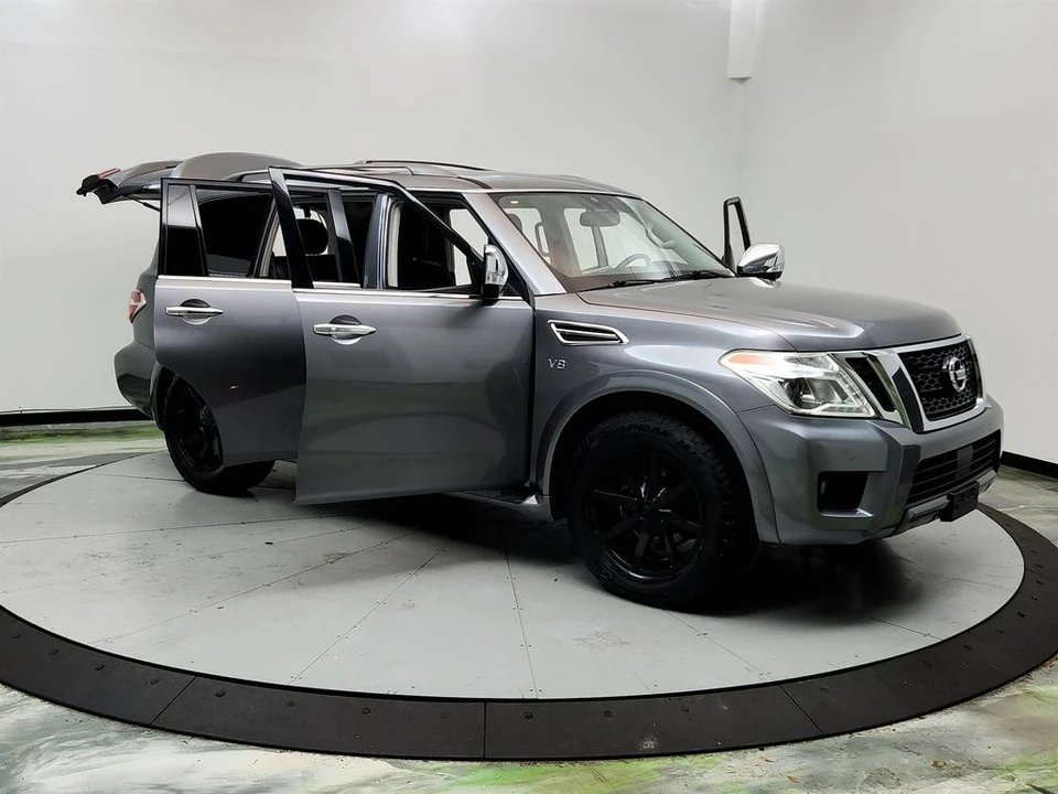 2019 Nissan Armada - Image 10 of 12
