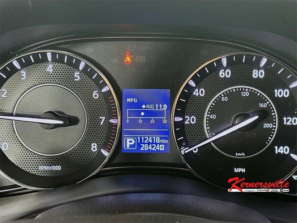 2019 Nissan Armada - Image 15 of 21