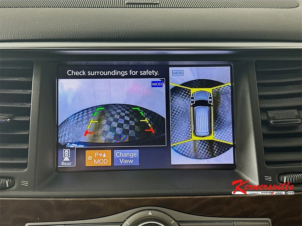 2019 Nissan Armada - Image 20 of 21