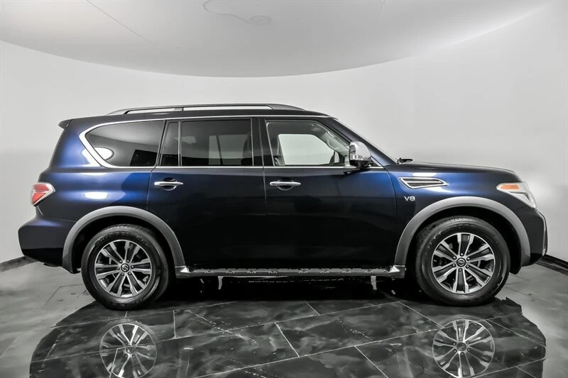 2019 Nissan Armada - Image 13 of 21