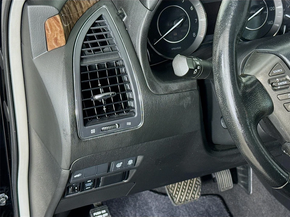 2019 Nissan Armada - Image 7 of 13