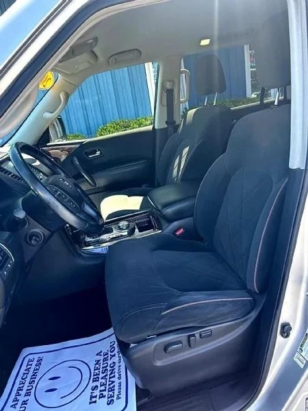 2019 Nissan Armada - Image 5 of 12