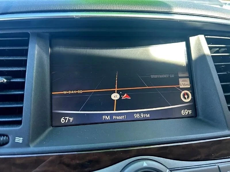 2019 Nissan Armada - Image 10 of 12