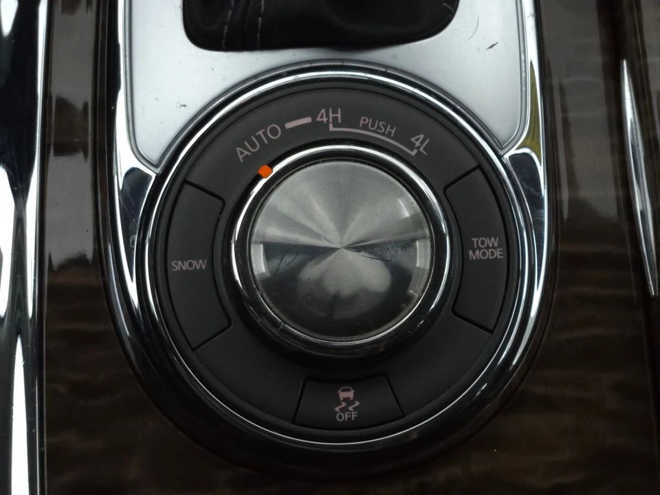 2019 Nissan Armada - Image 5 of 12