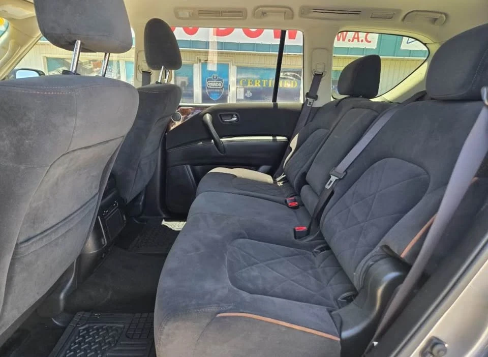 2019 Nissan Armada - Image 8 of 14