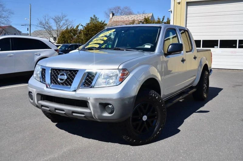 2019 Nissan Frontier 2nd Gen - Image 2 of 12