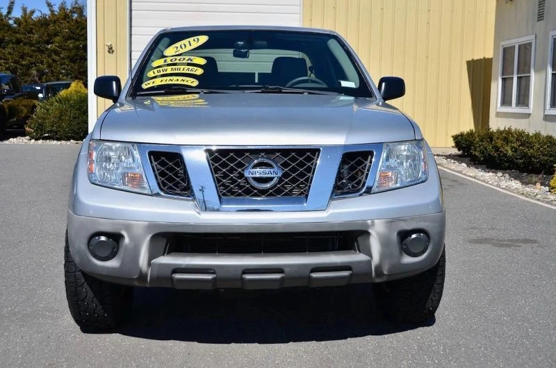 2019 Nissan Frontier 2nd Gen - Image 3 of 12