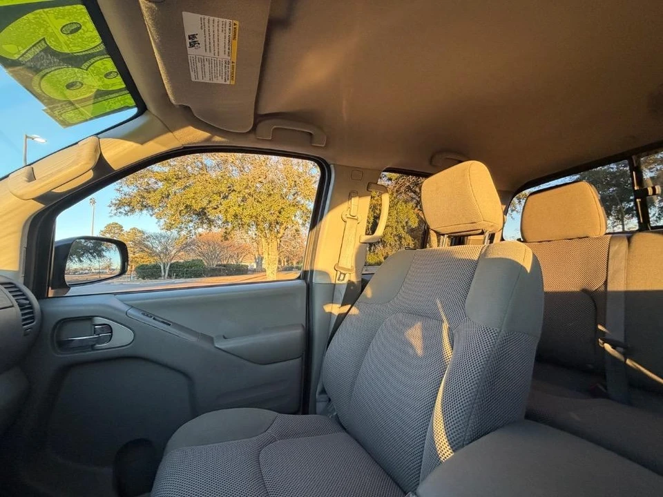2019 Nissan Frontier 2nd Gen - Image 14 of 21