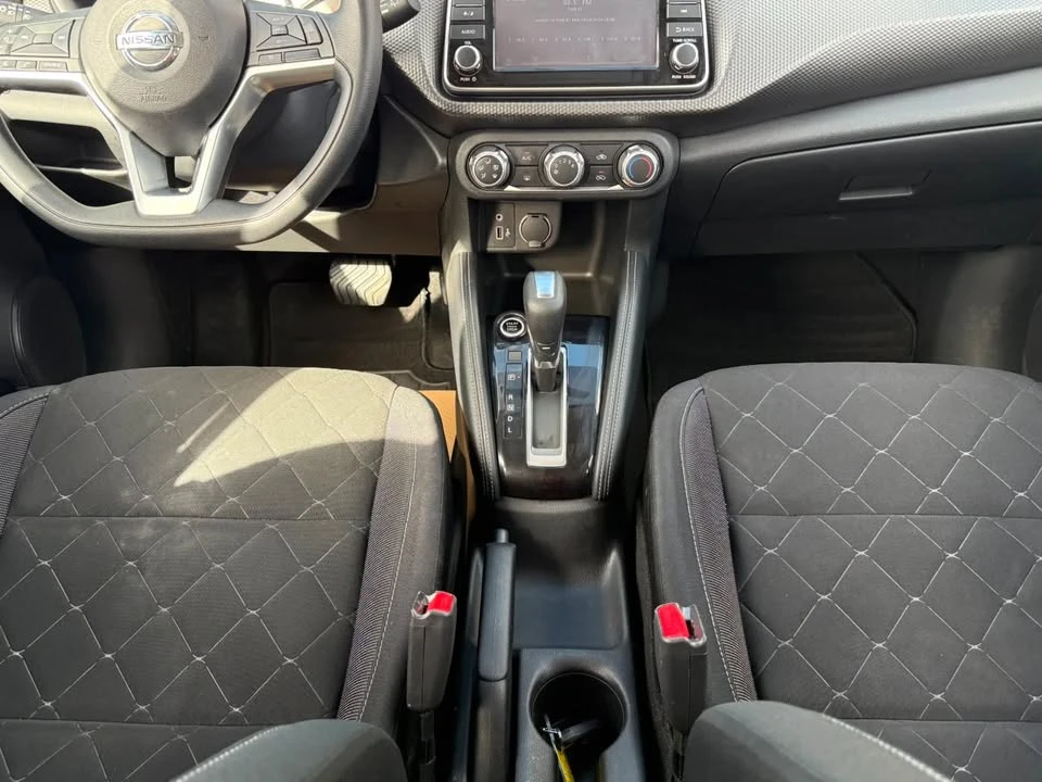 2019 Nissan Kicks - Image 10 of 14